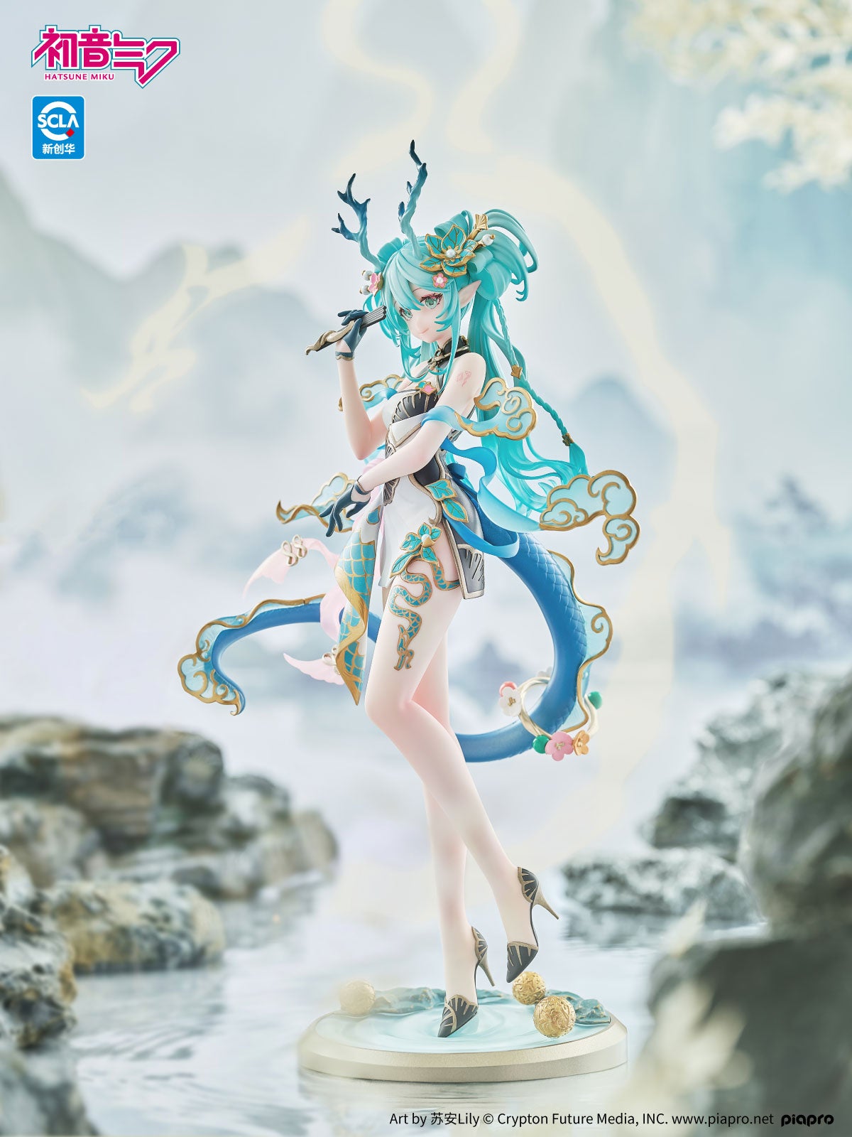 Cận cảnh Hatsune Miku Azure Dragon Ver. 1/7 Kaiyodo